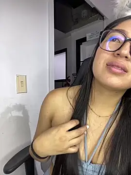 Scarlet_Live's cam snapshot