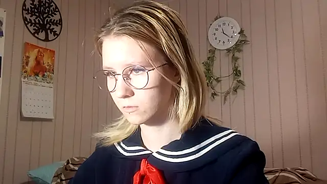 RunawayBr1de's cam snapshot