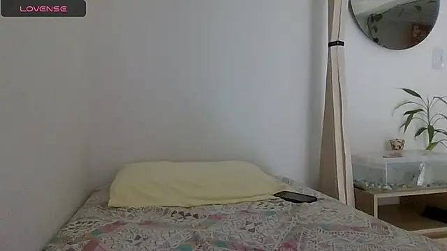 saramartinez1000 live sex cam