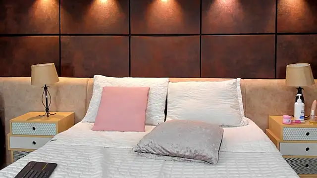 KellyJomg's cam snapshot