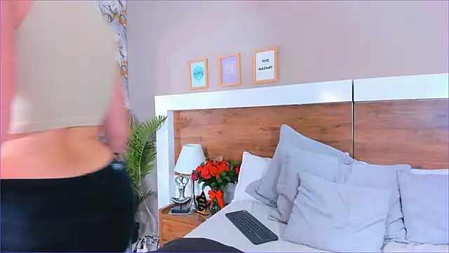 EmaBakker's cam snapshot