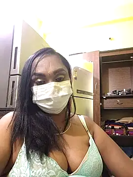 Dharshini98's cam snapshot