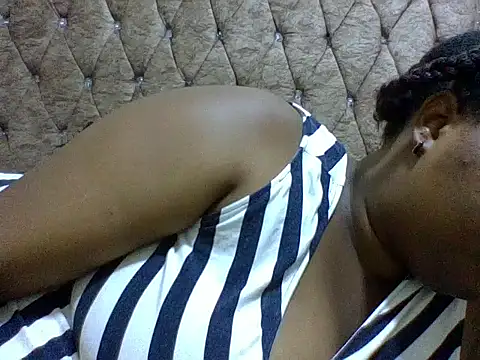 _Ella20's cam snapshot