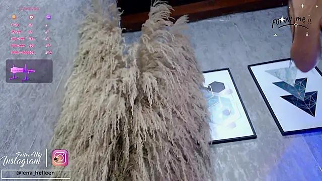 Lena_helleen live sex cam