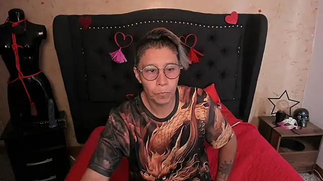 Kali_Panther's cam snapshot