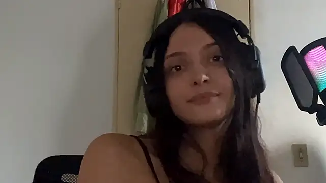 LourieRinghouse live sex cam