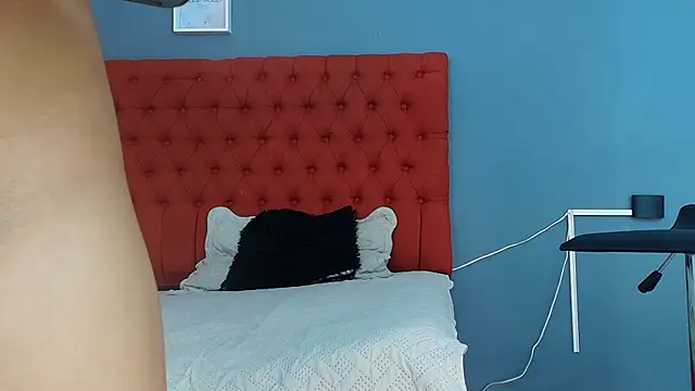 sofia_laverde's cam snapshot