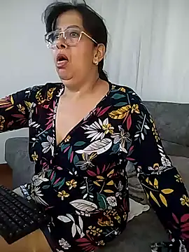 christy_ant's cam snapshot