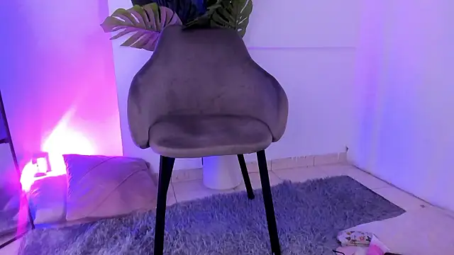 Dakota-bluu's cam snapshot