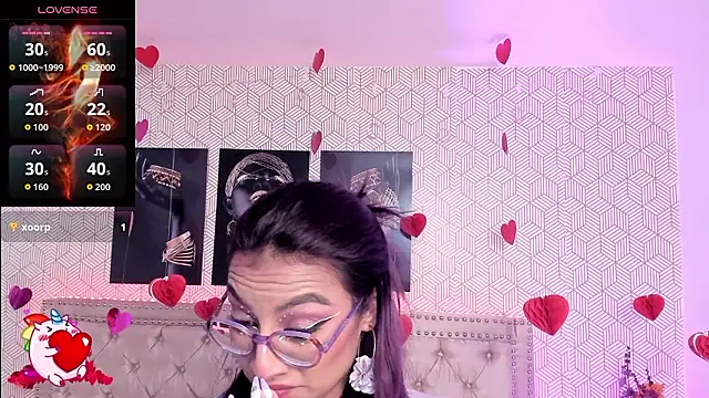 MeganRosseX's cam snapshot