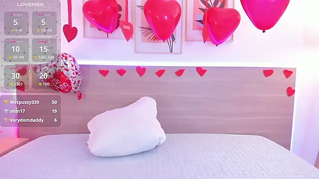 _Caamilaa_'s cam snapshot