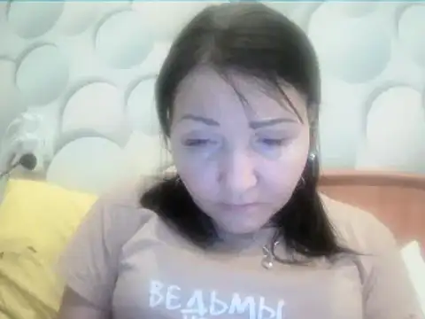 ClaireSunset's cam snapshot