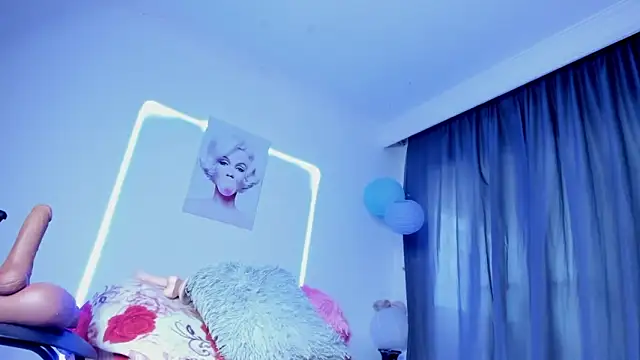 sweet_cinamon's cam snapshot