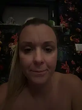 Bella-Tight's cam snapshot