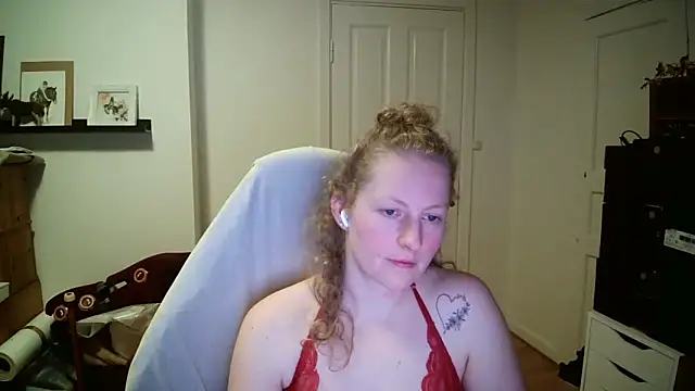 Girlnina-1995 live sex cam