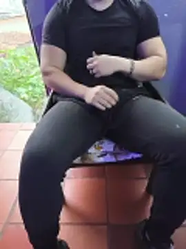 Blanco2023 live sex cam