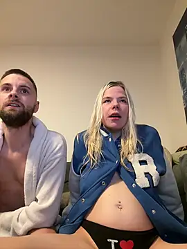 BlondieJujuVibe's cam snapshot