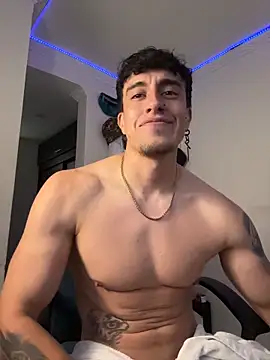 strongboy_ live sex cam