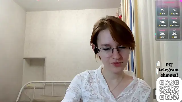 PetralPrime live sex cam