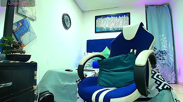 Adil_aminn live sex cam
