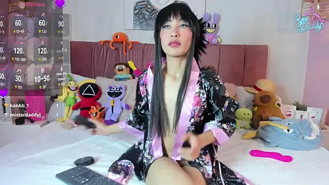 emma_wilder_'s cam snapshot