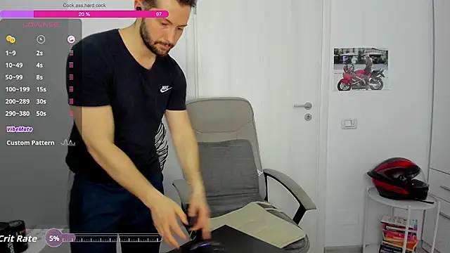 ZackFraser live sex cam