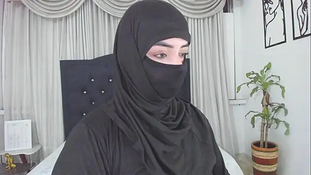 Uzra_hayed live sex cam