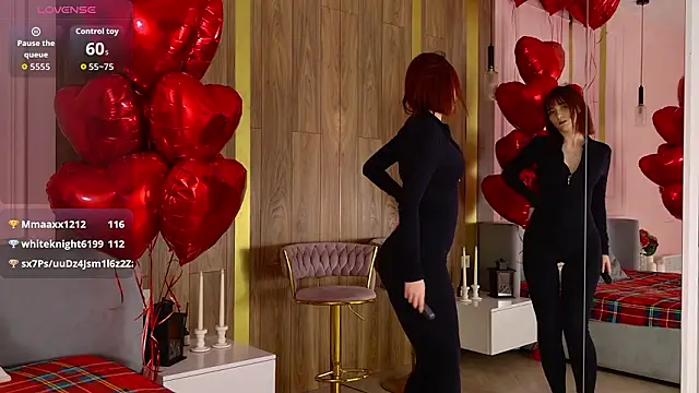 MaddyBirch live sex cam