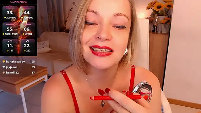 Tilly_Eliot live sex cam