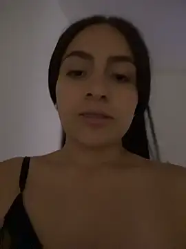 Alyha_Cortes's cam snapshot