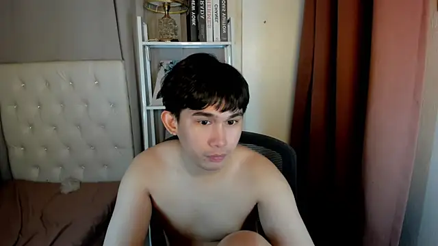 davincihugecock live sex cam