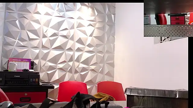 Dakota_Rainbow22's cam snapshot