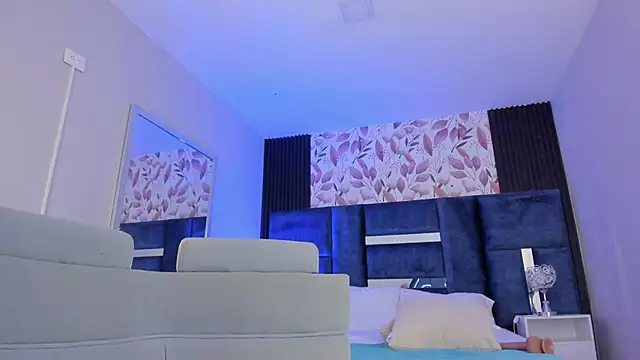 AllanaOrtiz__ live sex cam