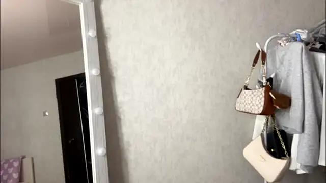 Taisiyavankova's cam snapshot