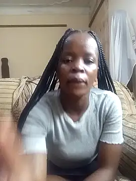 Tatenda-27 live sex cam
