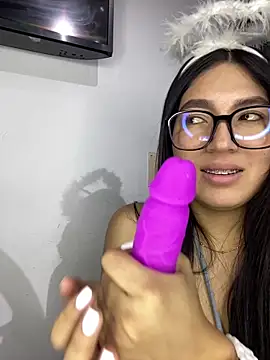 Scarlet_Live's cam snapshot