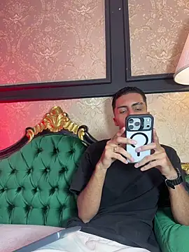 Mister_Obsession live sex cam