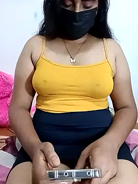 SLZAARA's cam snapshot