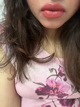 riya_sharma11's cam snapshot