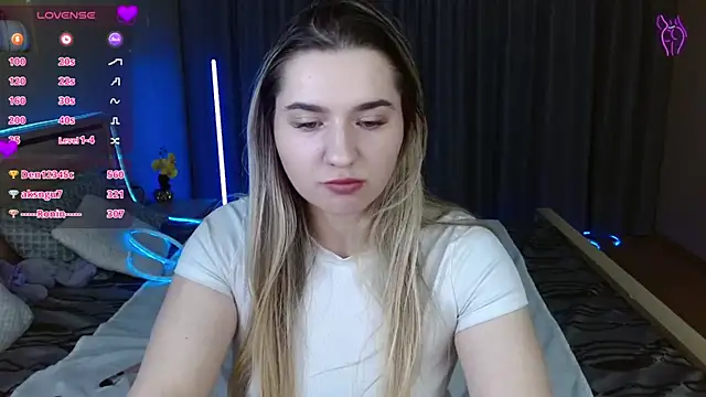 BellaaBlushh's cam snapshot