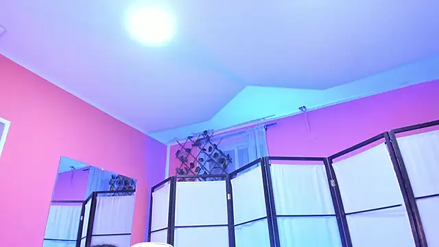 Julianne_7's cam snapshot