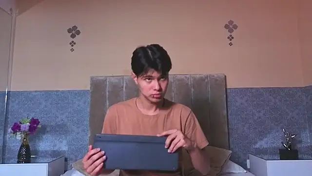 Derek_Sinn live sex cam