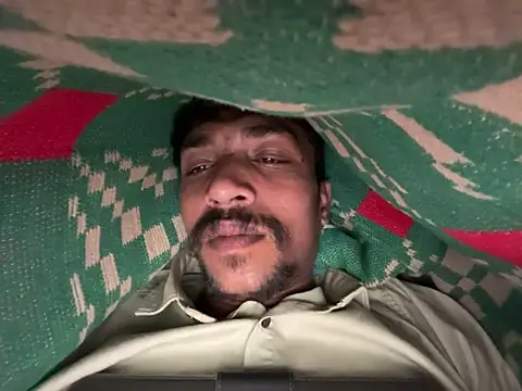 PrabV0319's cam snapshot