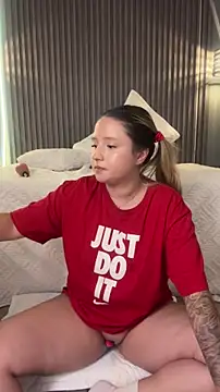 MiaPetit_ live sex cam