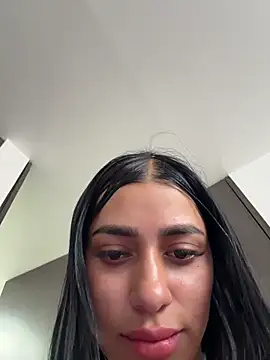 AlannaEvons live sex cam