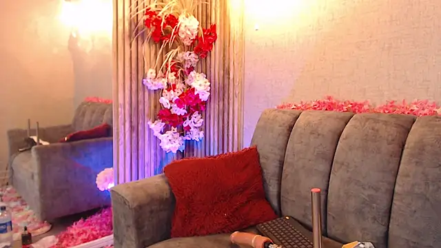 Siena_fox's cam snapshot