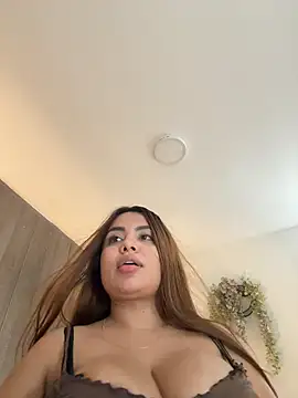 valeria2019hot live sex cam