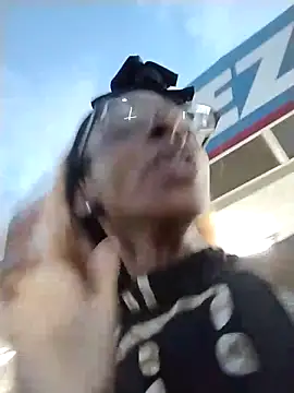 Jasmine_FullsShine's cam snapshot