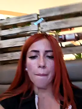 Alis_xxx live sex cam