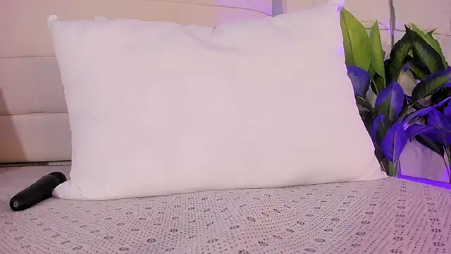 MelanieHillss live sex cam